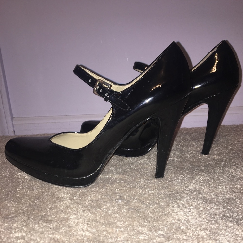 Black Strappy Heels BARELY WORN